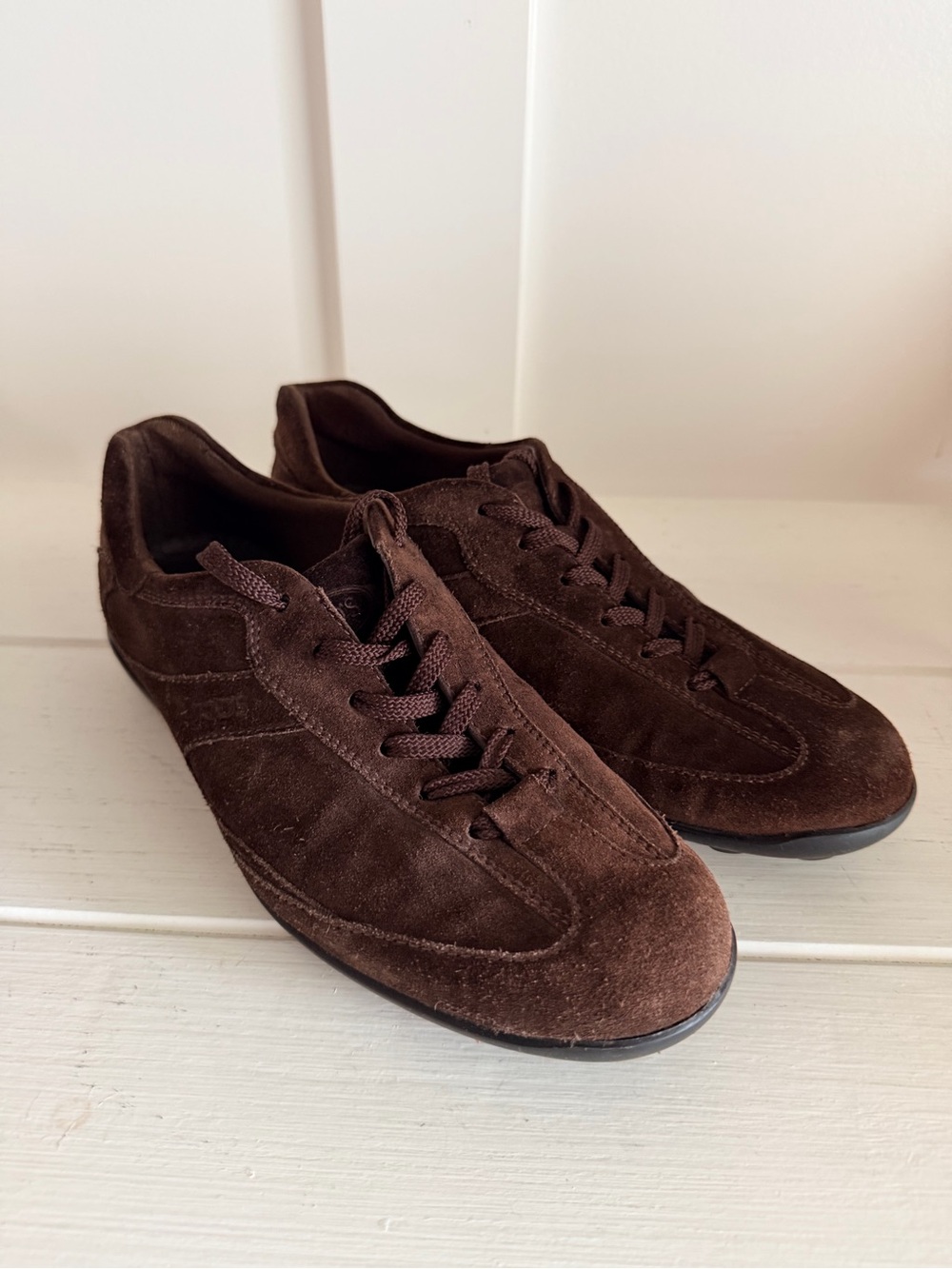 Tod's Chocolate Brown Suede Low-Top Sneakers Size 37 / US Women's 7 Luxury Shoe